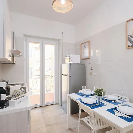 Station - 7 Minutes From The Airport Ciampino